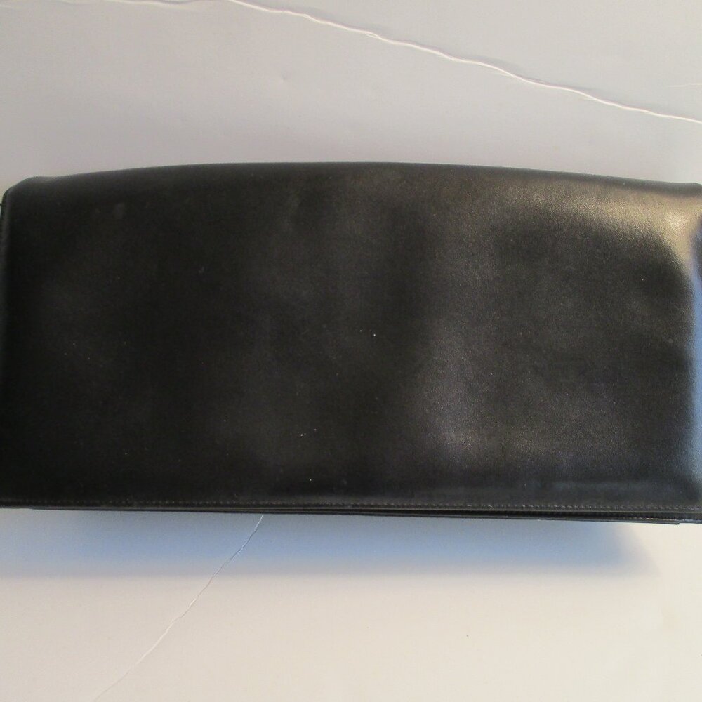 *Koret Black Clutch Vintage Leather Envelope Snap Closure